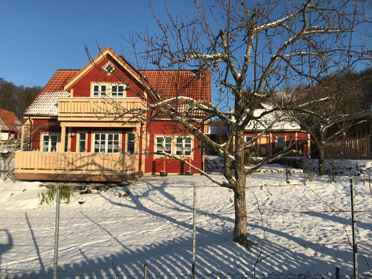 Holzferienhaus Holiday home *