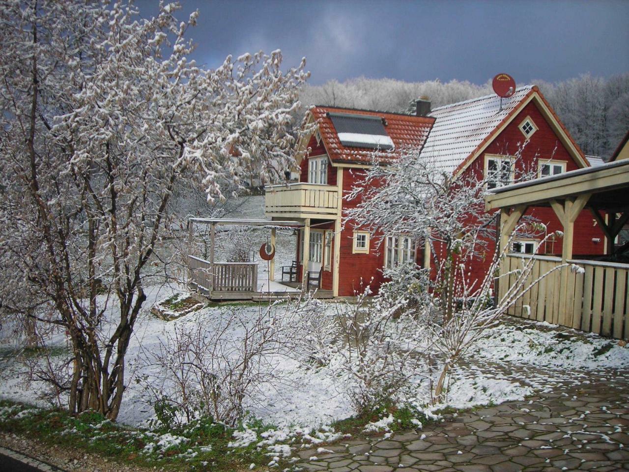 Holzferienhaus * Goessweinstein